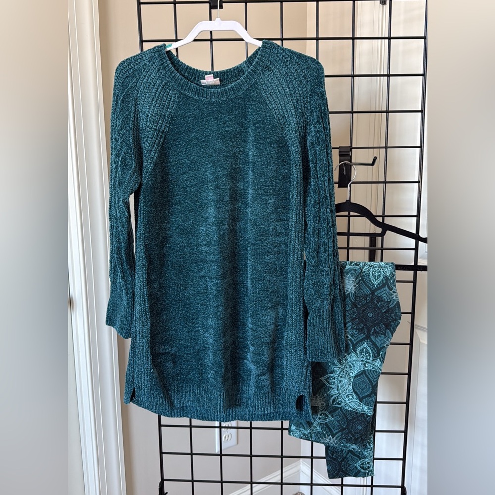 LuLaRoe Teal Crew Neck Sweater